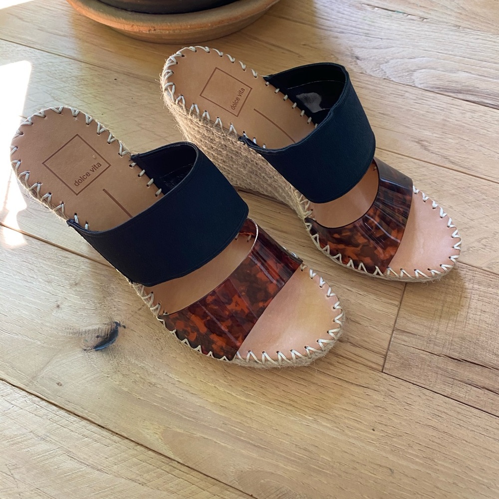 Dolce Vita Wedge